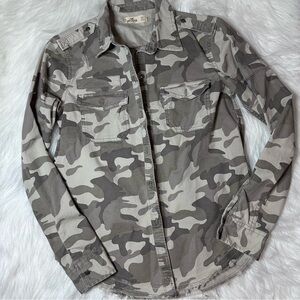 Hollister Camo Jacket